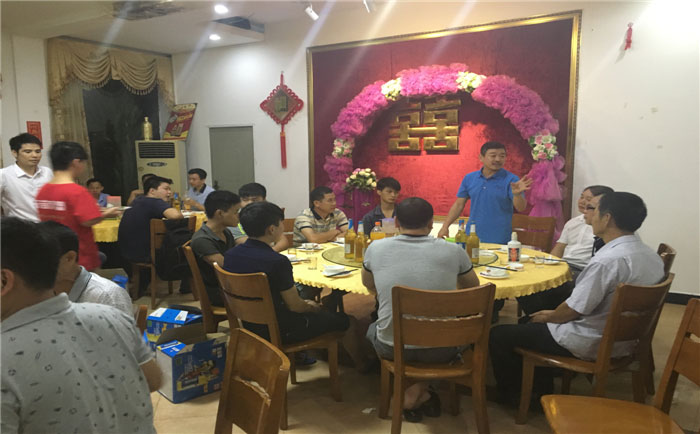 金秋十月，鑫發(fā)喜迎豐收慶功宴